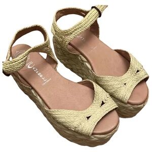 Jeffrey Campbell Platform